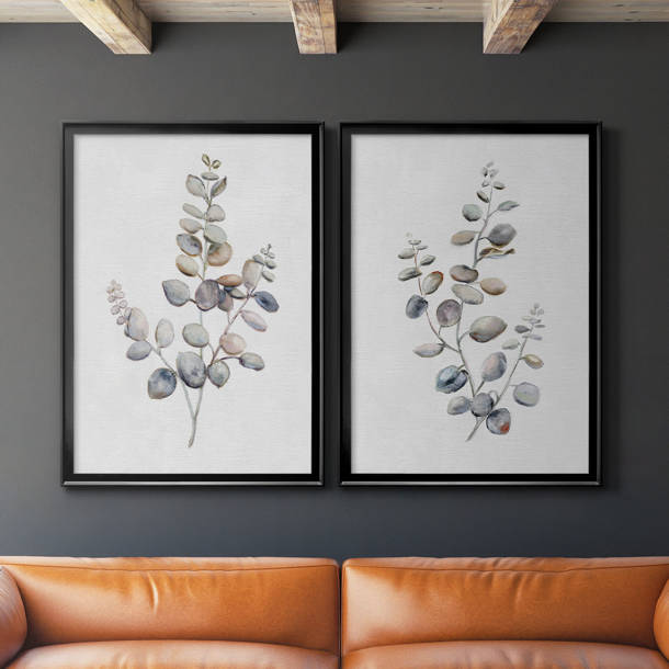 One Allium Way® Medallion Trio Distressed White Floral 3Piece Carved